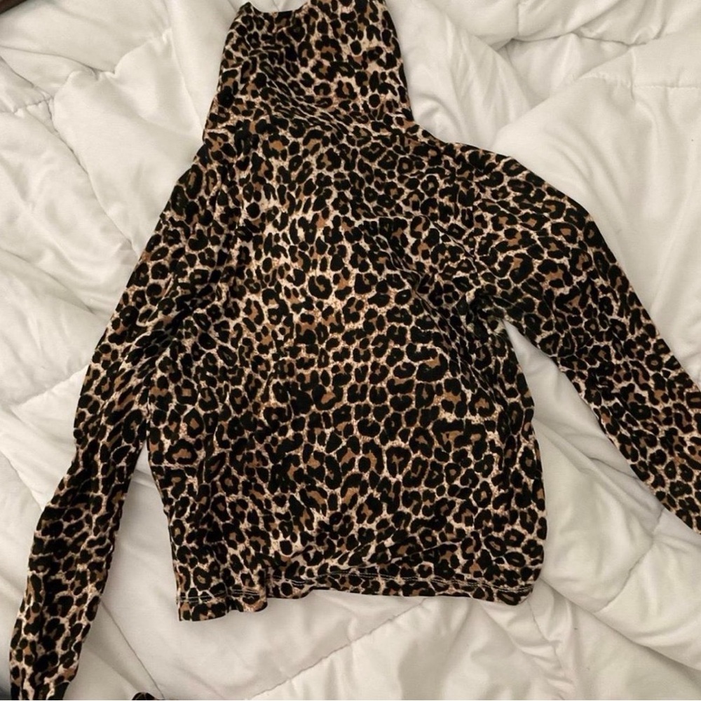 Zara Leopard Print Long Sleeve Top